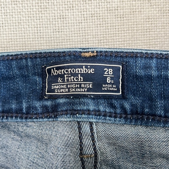 Abercrombie and Fitch Simone High Rise Super Skinny Jean - Distressed - Picture 3 of 3